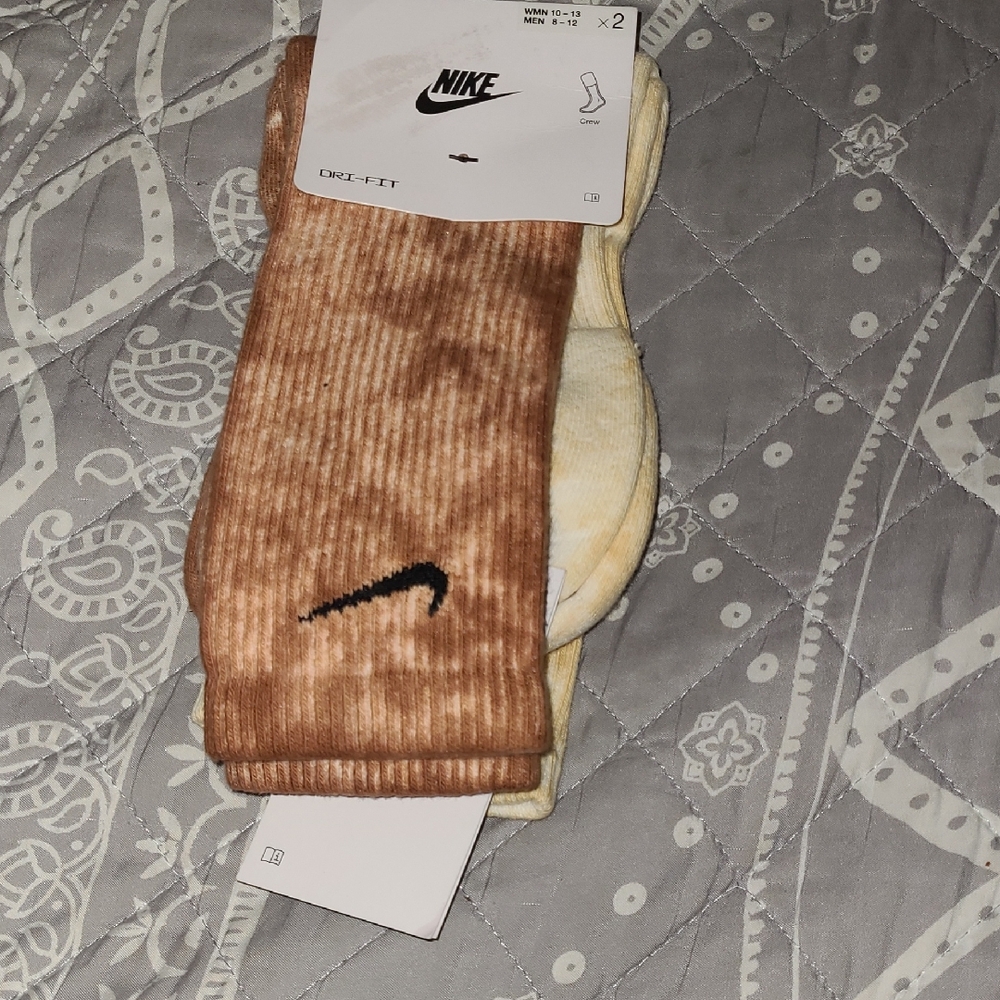 Nike 2-Pack of Stylish Rustic Socks.